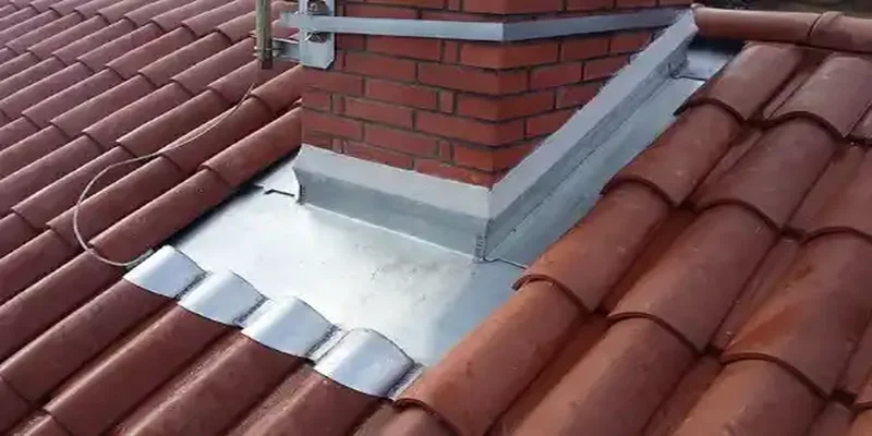 travaux de zinguerie et pose de gouttières zinc à Grignon